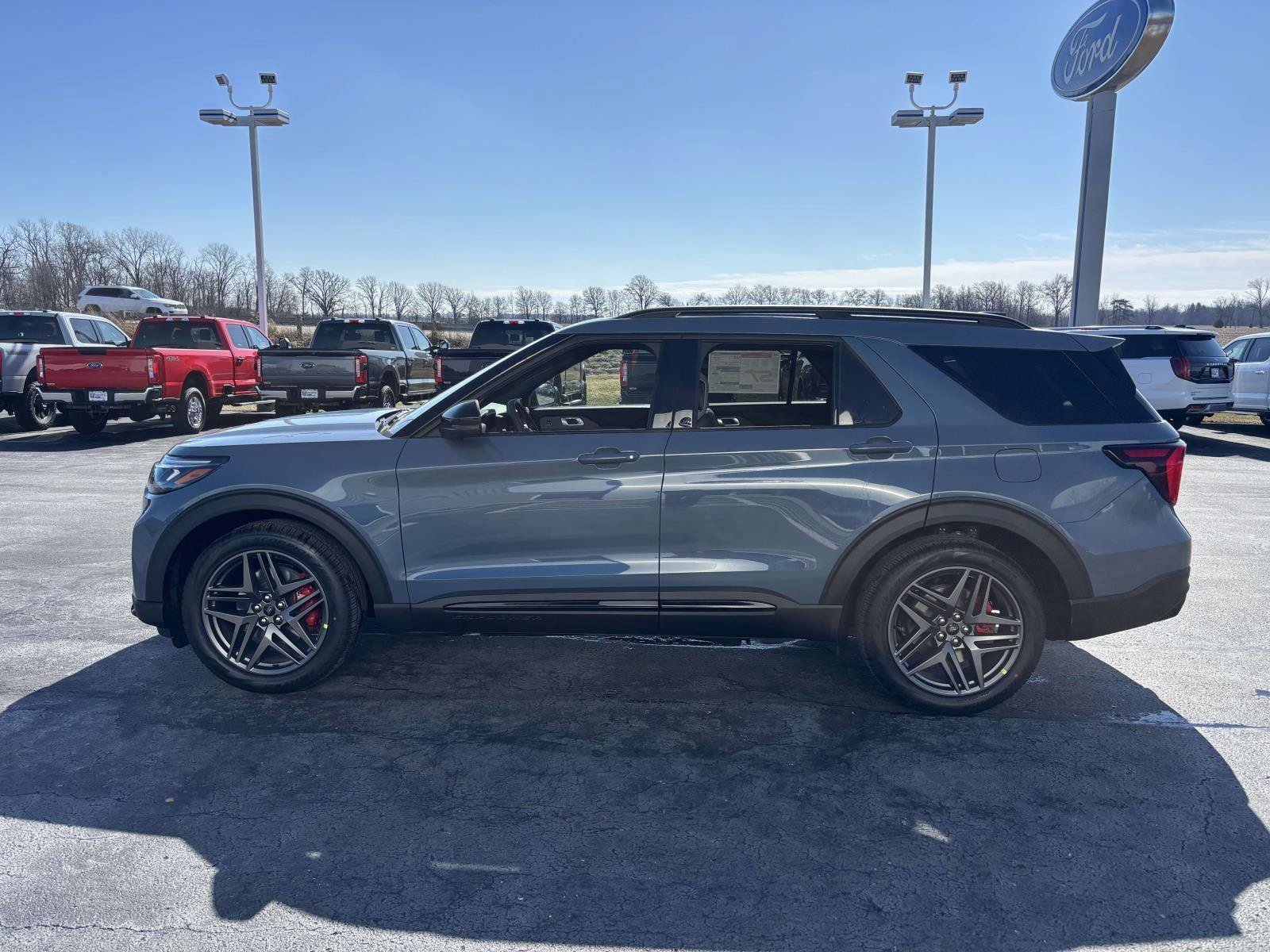 New 2026 Ford Explorer ST w/ Sun And Sound Package AWD/4WD image 4