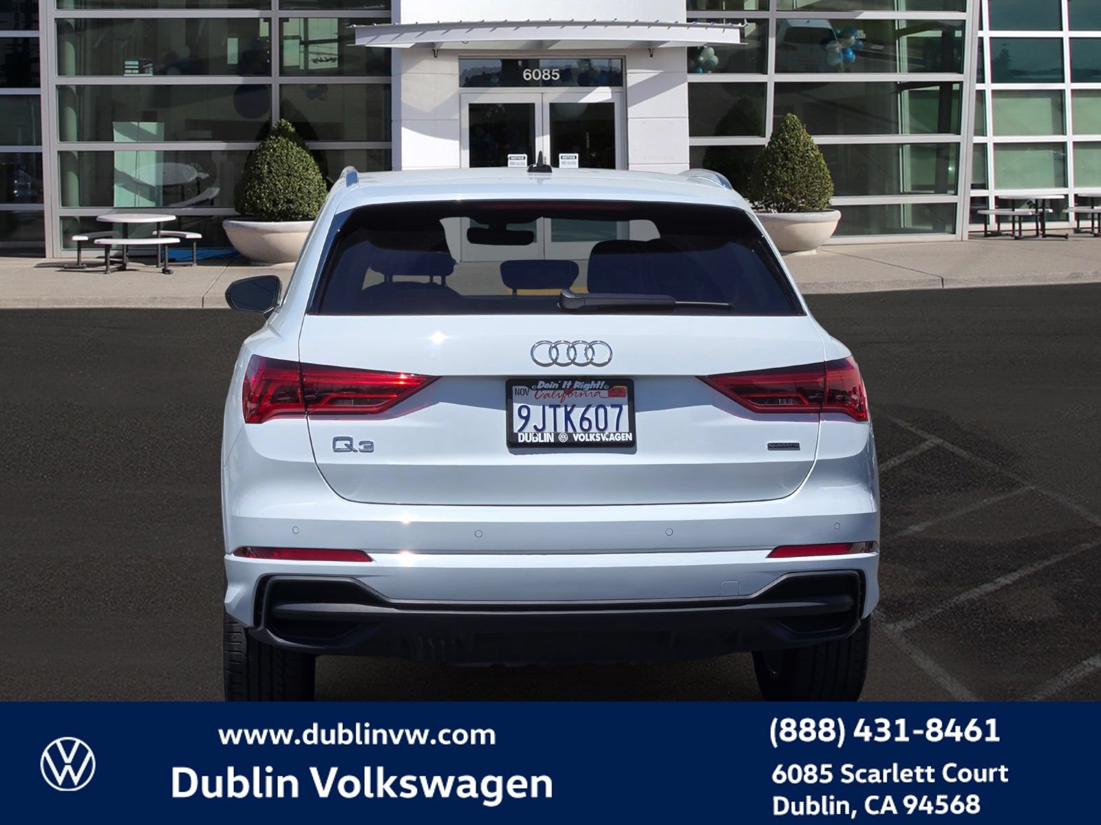 Used 2024 Audi Q3 2.0T Premium w/ Convenience Package AWD/4WD image 5