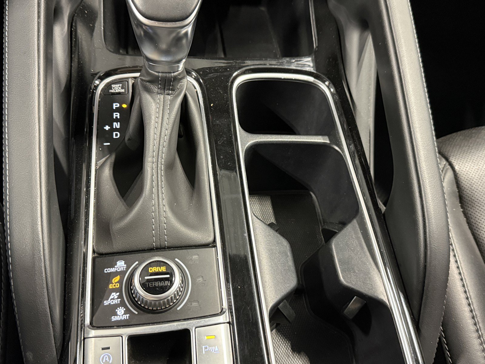 Used 2023 Kia Telluride EX AWD/4WD image 19