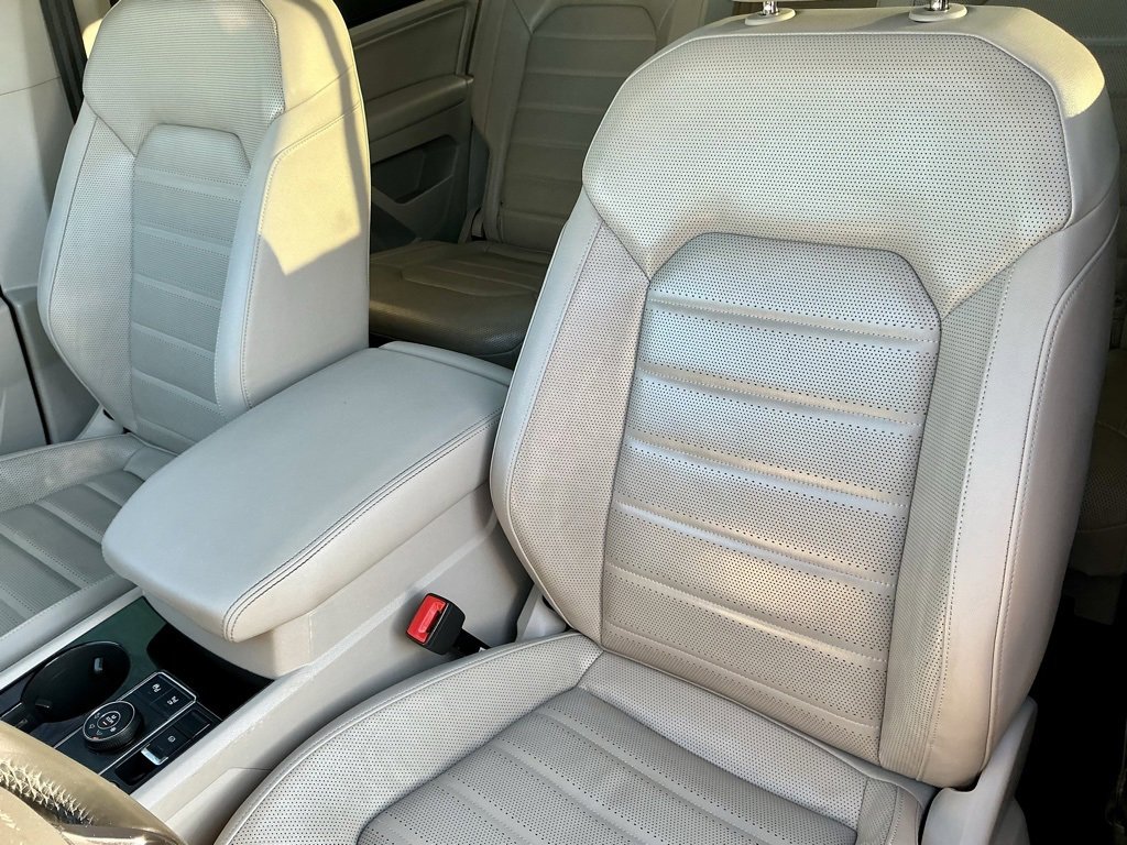 Used 2019 Volkswagen Atlas SEL Premium image 40