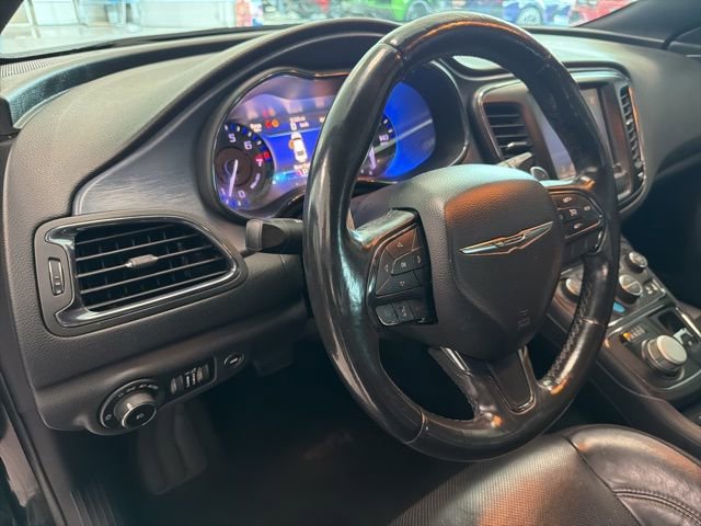 Used 2015 Chrysler 200 S w/ Navigation & Sound Group I image 17