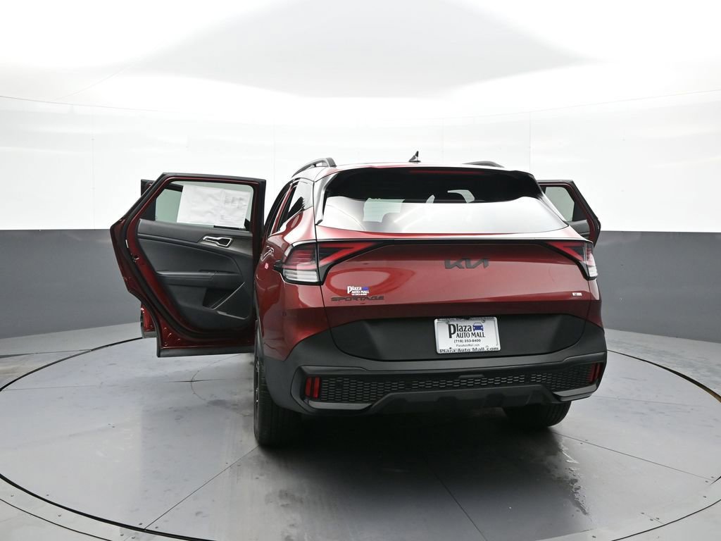 Used 2025 Kia Sportage X-Line w/ Premium Package image 48