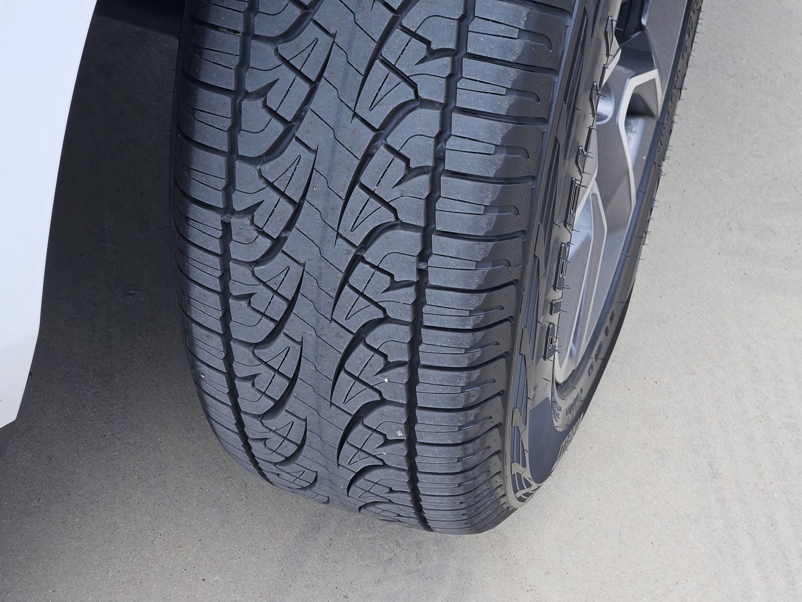 Certified 2022 Chevrolet Tahoe LT RWD image 13