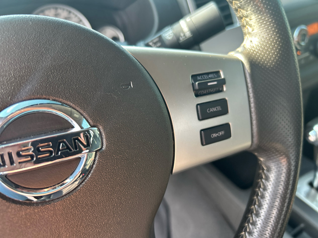 Used 2018 Nissan Frontier PRO-4X image 29