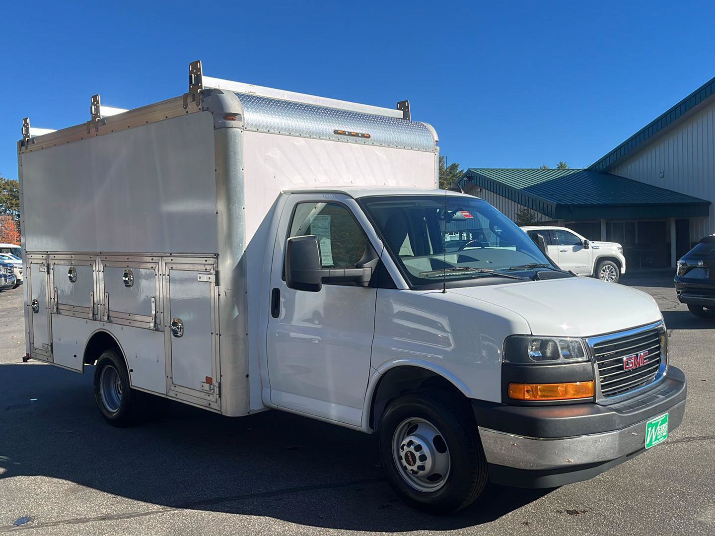 Used 2023 GMC Savana 3500 w/ Power Convenience Package RWD image 7