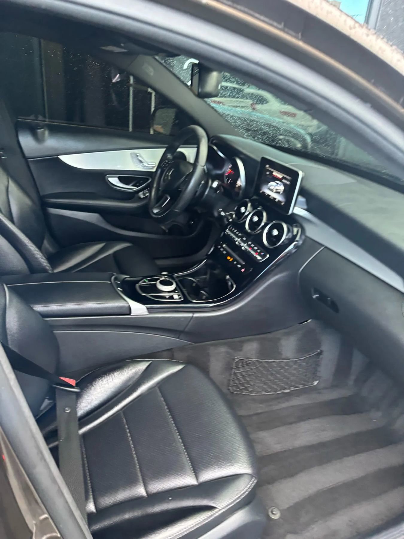 Used 2018 Mercedes-Benz C 300 Sedan image 15