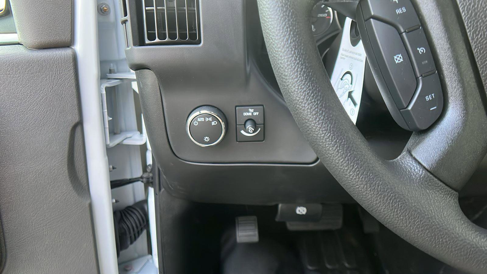 New 2025 Chevrolet Express 2500 w/ Communications Package image 21