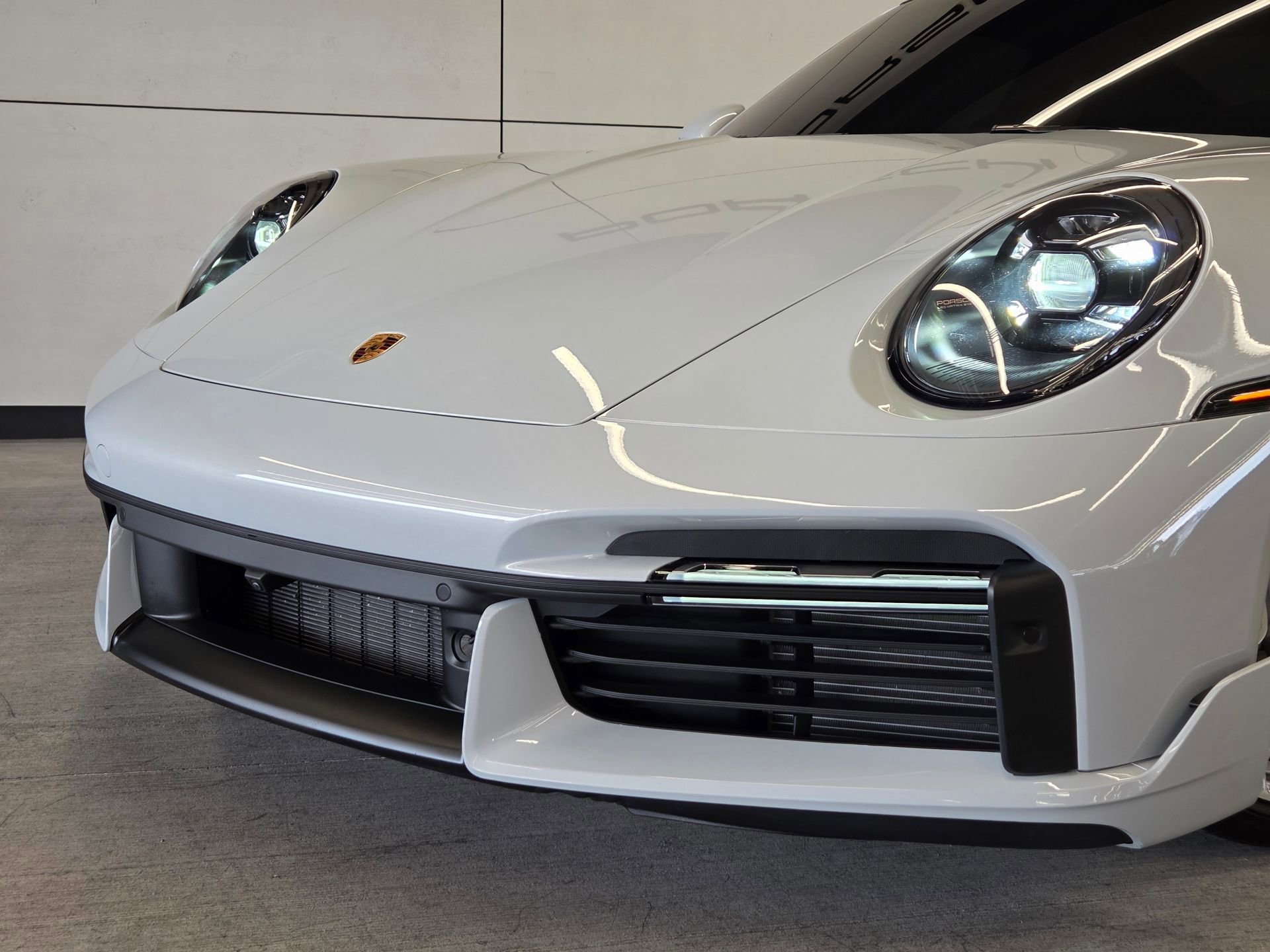 Certified 2025 Porsche 911 Turbo S AWD/4WD image 26