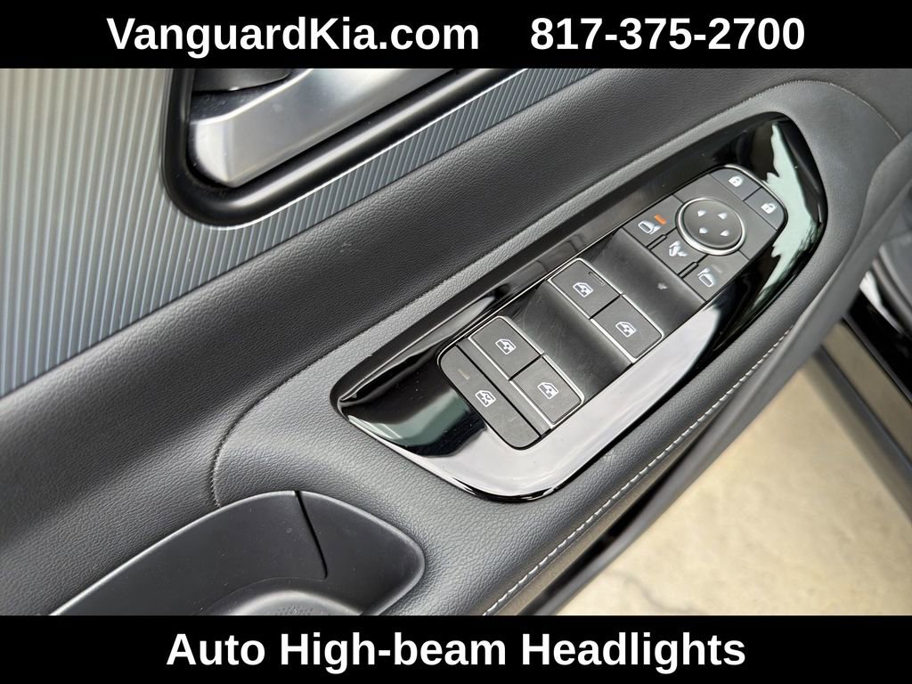 Used 2025 Nissan Murano Platinum AWD/4WD image 17