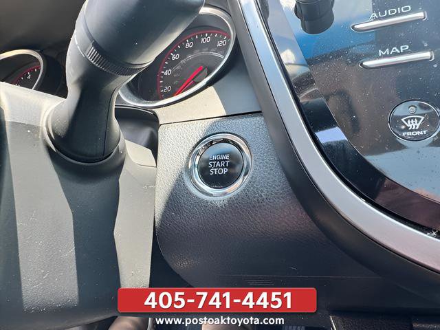 Used 2019 Toyota Camry XSE FWD image 14