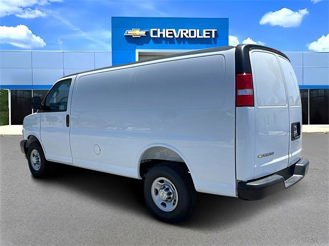 New 2025 Chevrolet Express 2500 w/ Driver Convenience Package image 5