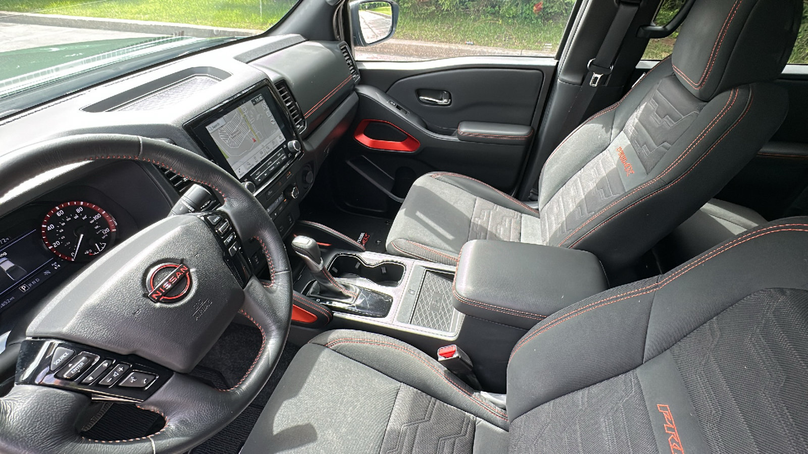 Certified 2024 Nissan Frontier PRO-4X w/ Pro Convenience Package AWD/4WD image 22