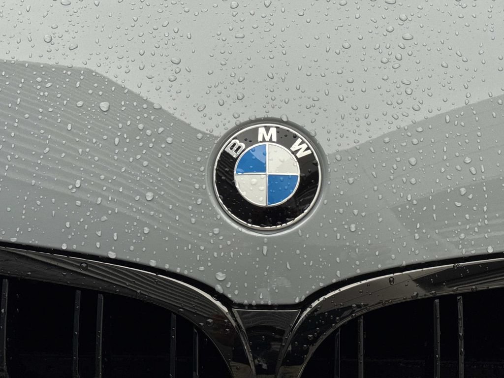 Used 2024 BMW M8 Competition w/ M Carbon Exterior Package AWD/4WD image 9