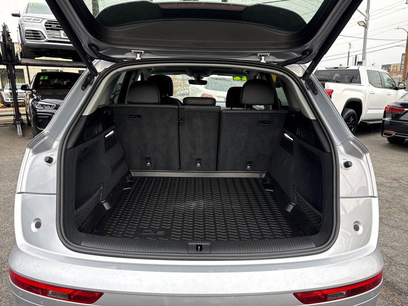 Used 2022 Audi Q5 2.0T Premium Plus w/ Premium Plus Package image 37