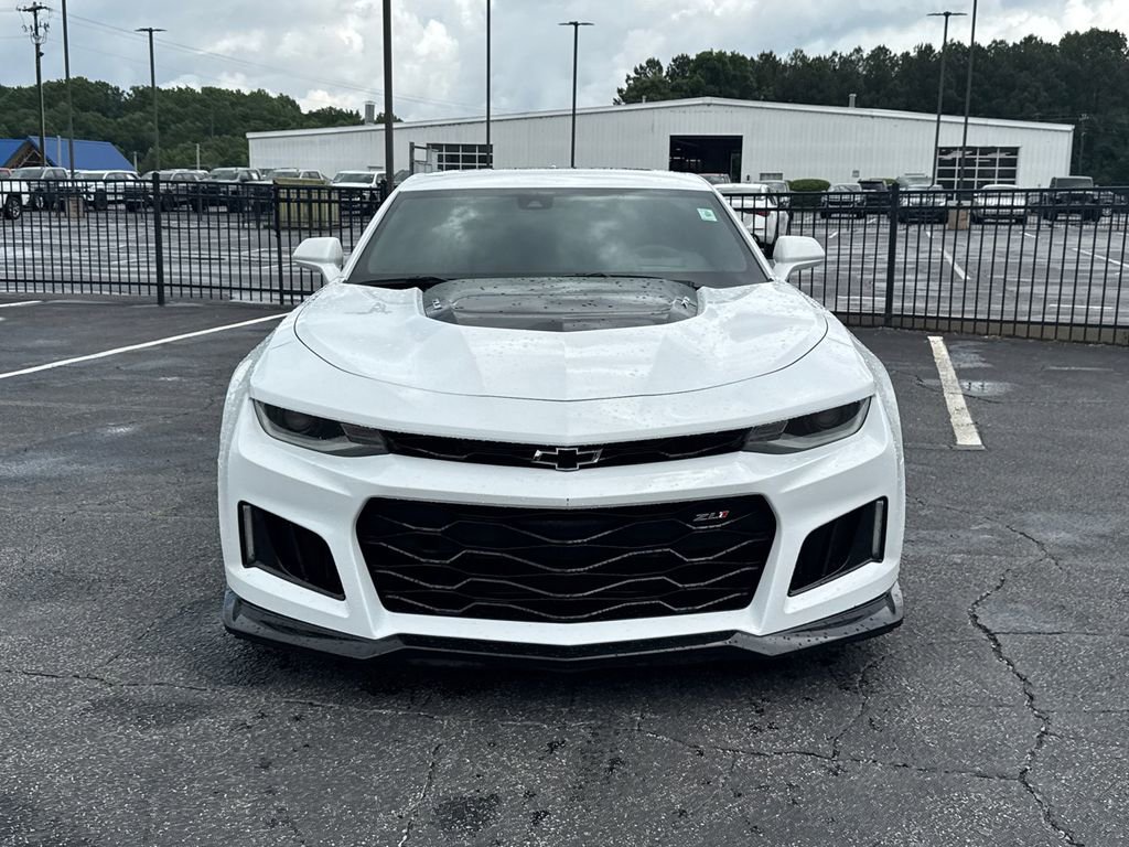Used 2022 Chevrolet Camaro ZL1 RWD image 3
