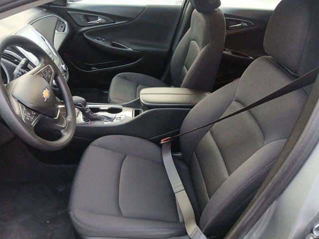 Used 2025 Chevrolet Malibu LT FWD image 11