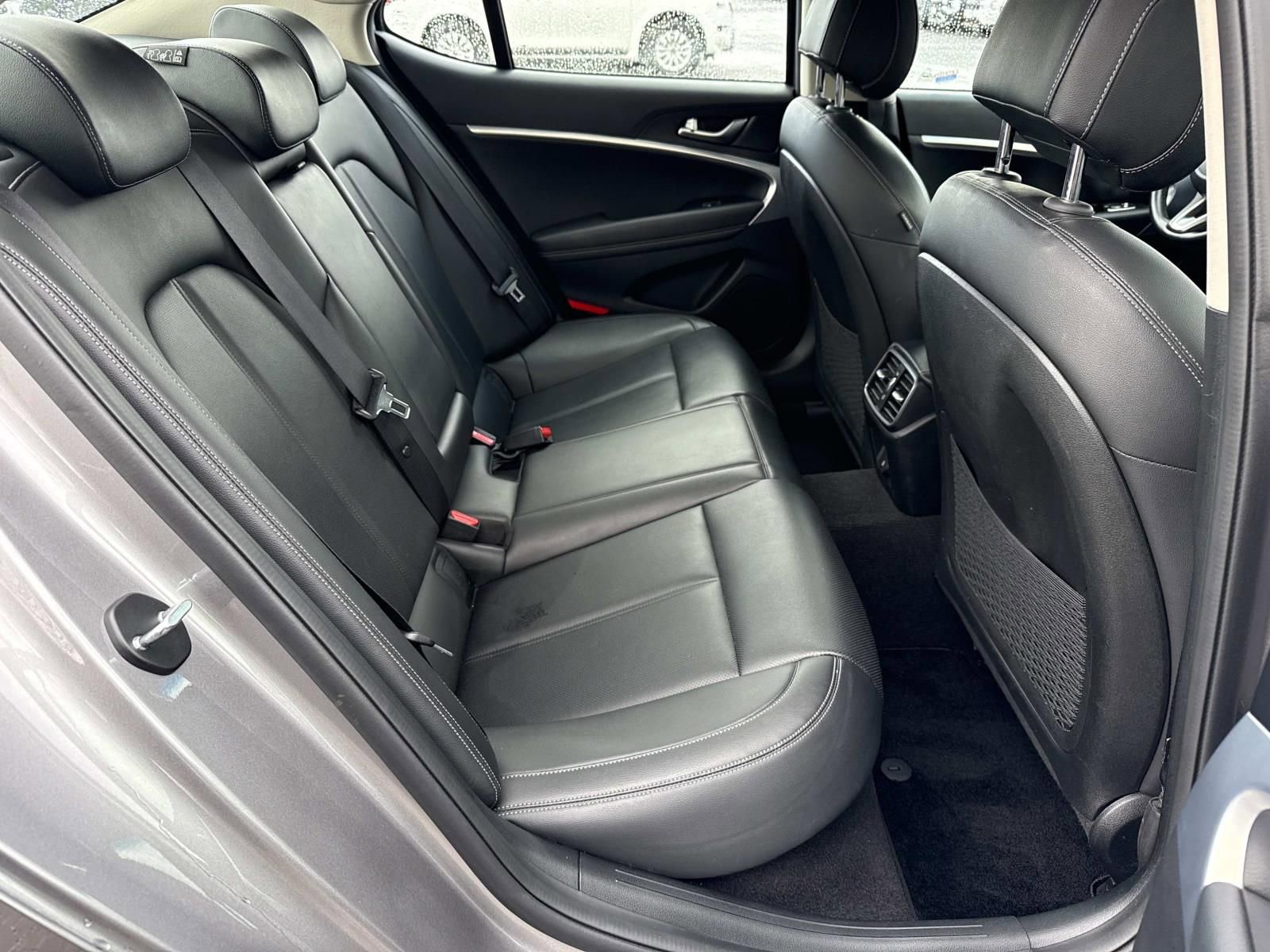 Used 2023 Genesis G70 2.0T image 26