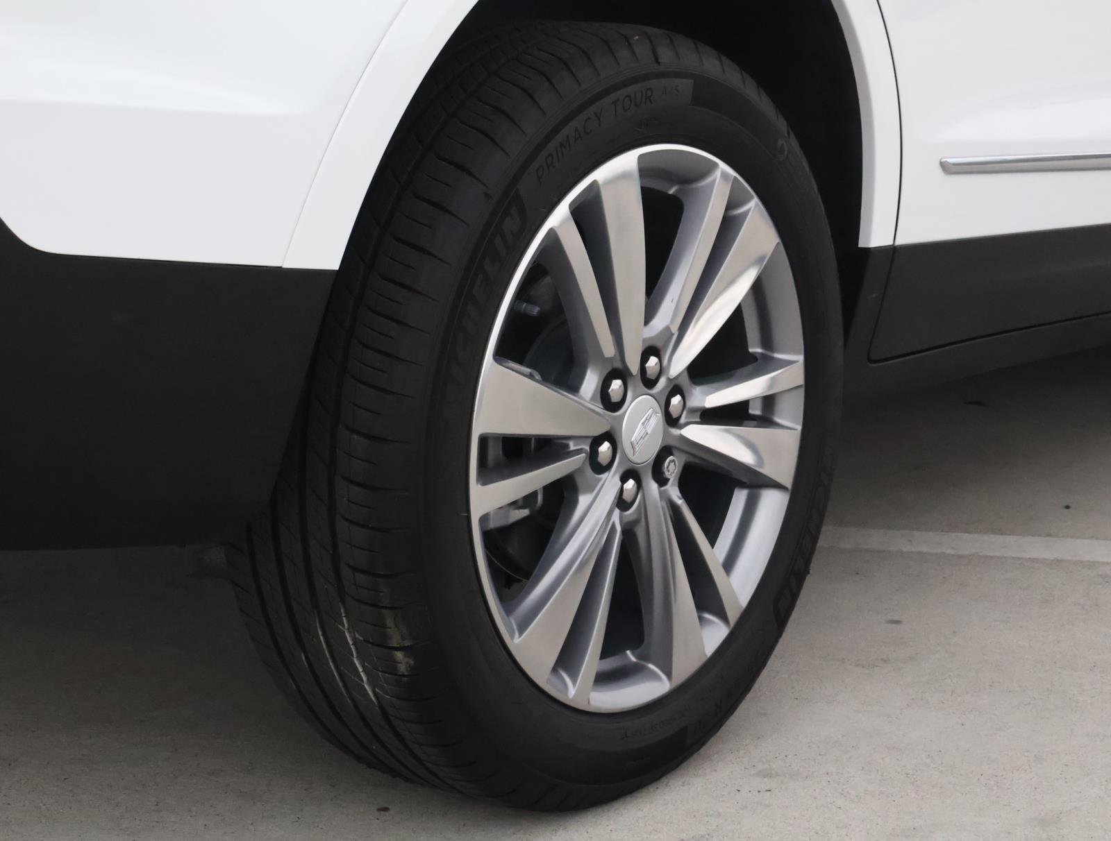 Used 2024 Cadillac XT5 Premium Luxury FWD image 12