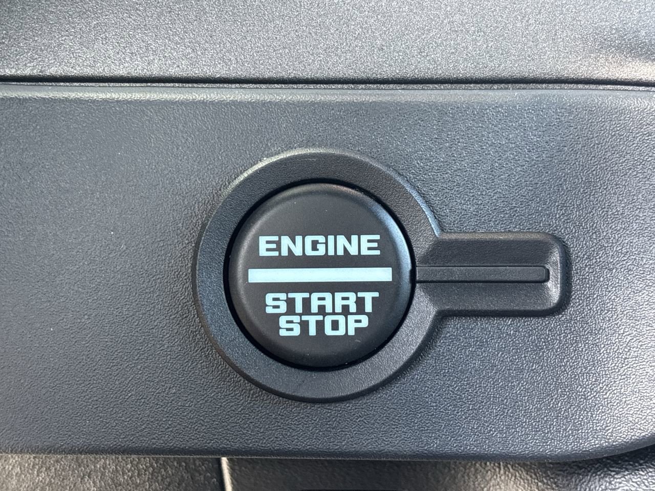 New 2025 Ford Bronco Badlands AWD/4WD image 29