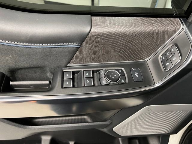 Used 2025 Ford F450 Platinum w/ FX4 Off-Road Package image 22