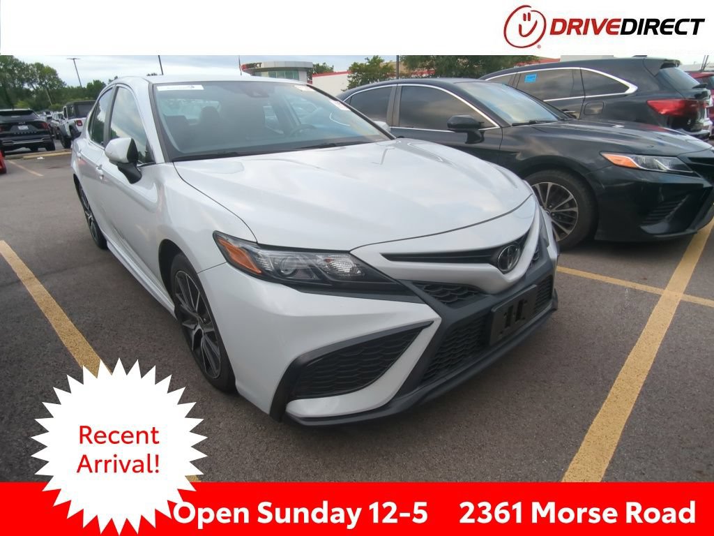 Used 2023 Toyota Camry SE