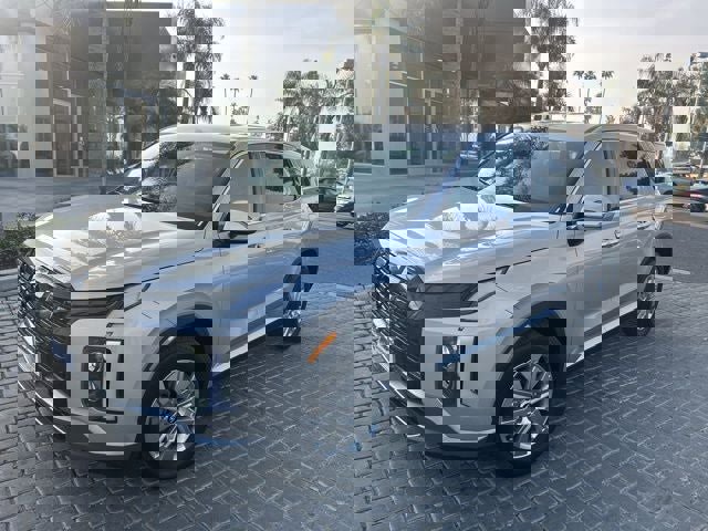 New 2025 Hyundai Palisade SE image 2