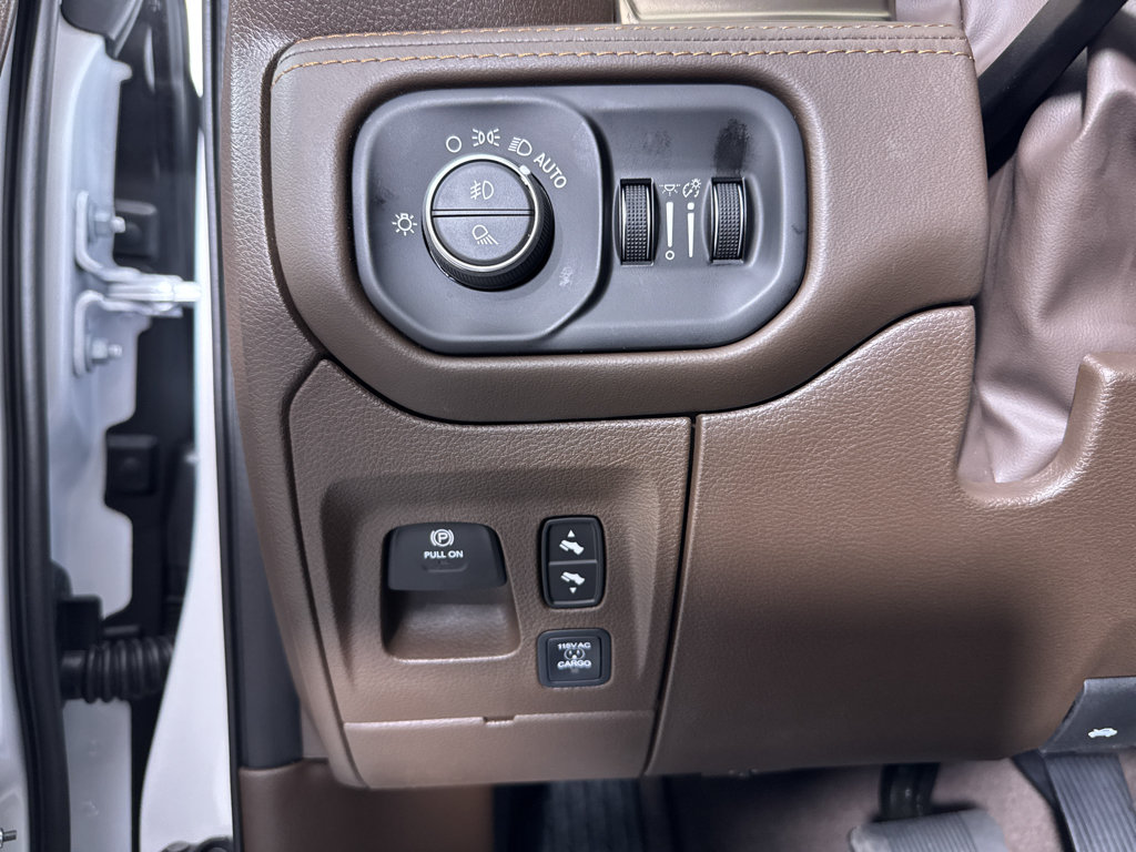 New 2027 RAM 1500 Limited w/ Bed Utility Group AWD/4WD image 31