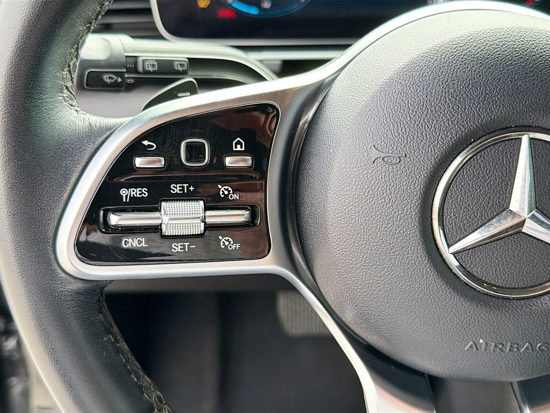 Used 2023 Mercedes-Benz GLE 350 image 37