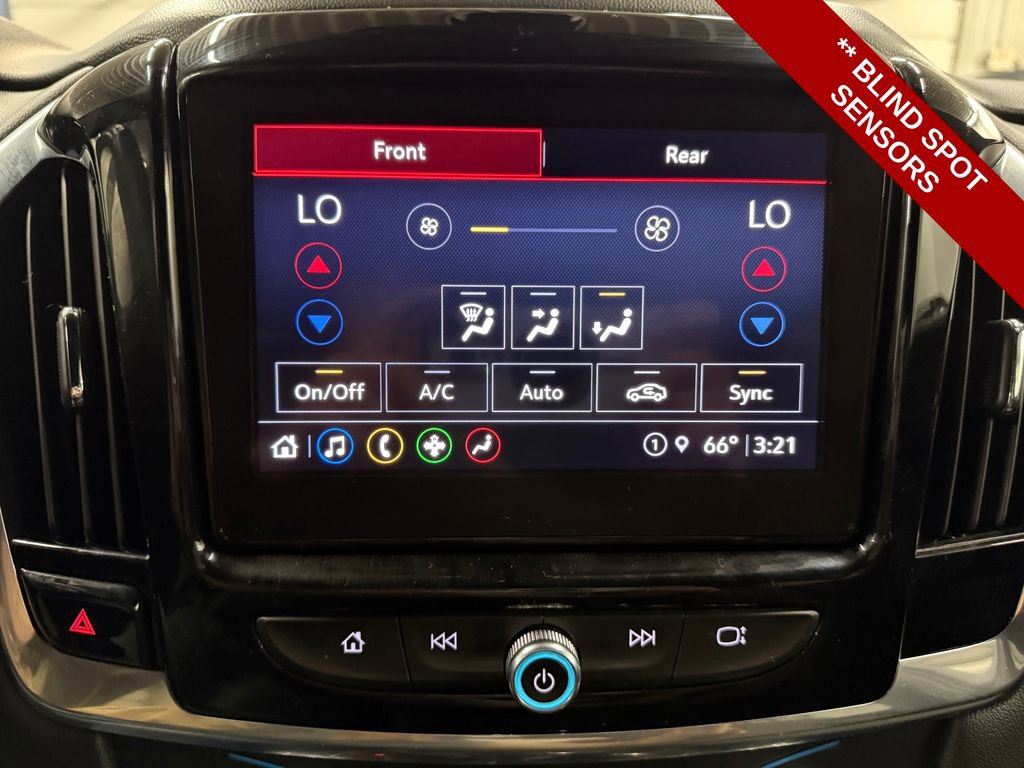 Used 2022 Chevrolet Traverse LT AWD/4WD image 26