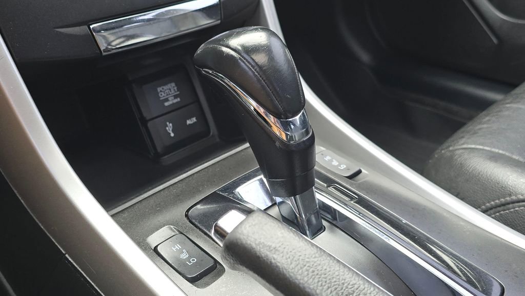 Used 2015 Honda Accord EX-L image 38