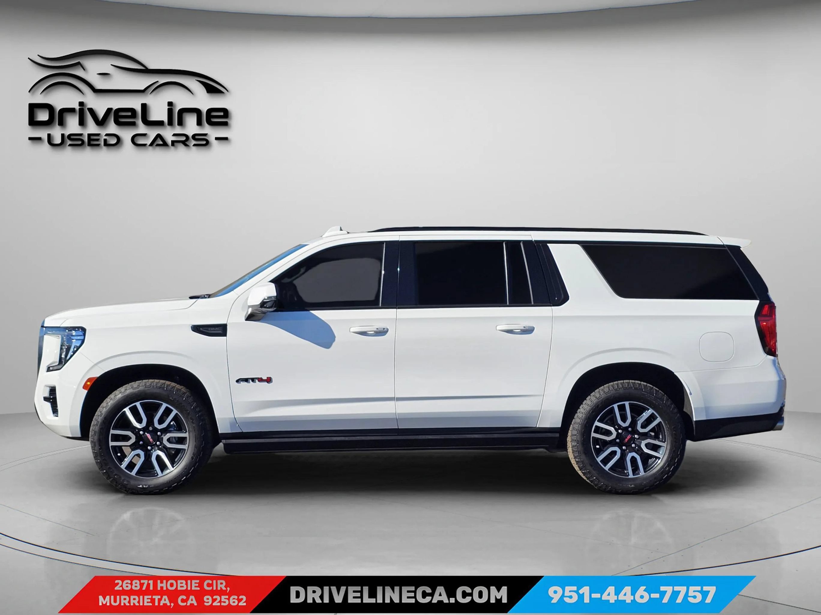 Used 2022 GMC Yukon XL AT4 w/ Technology Package AWD/4WD image 16
