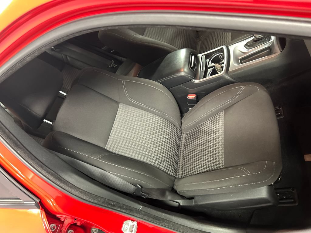 Used 2021 Dodge Charger SXT w/ Driver Convenience Group RWD image 26