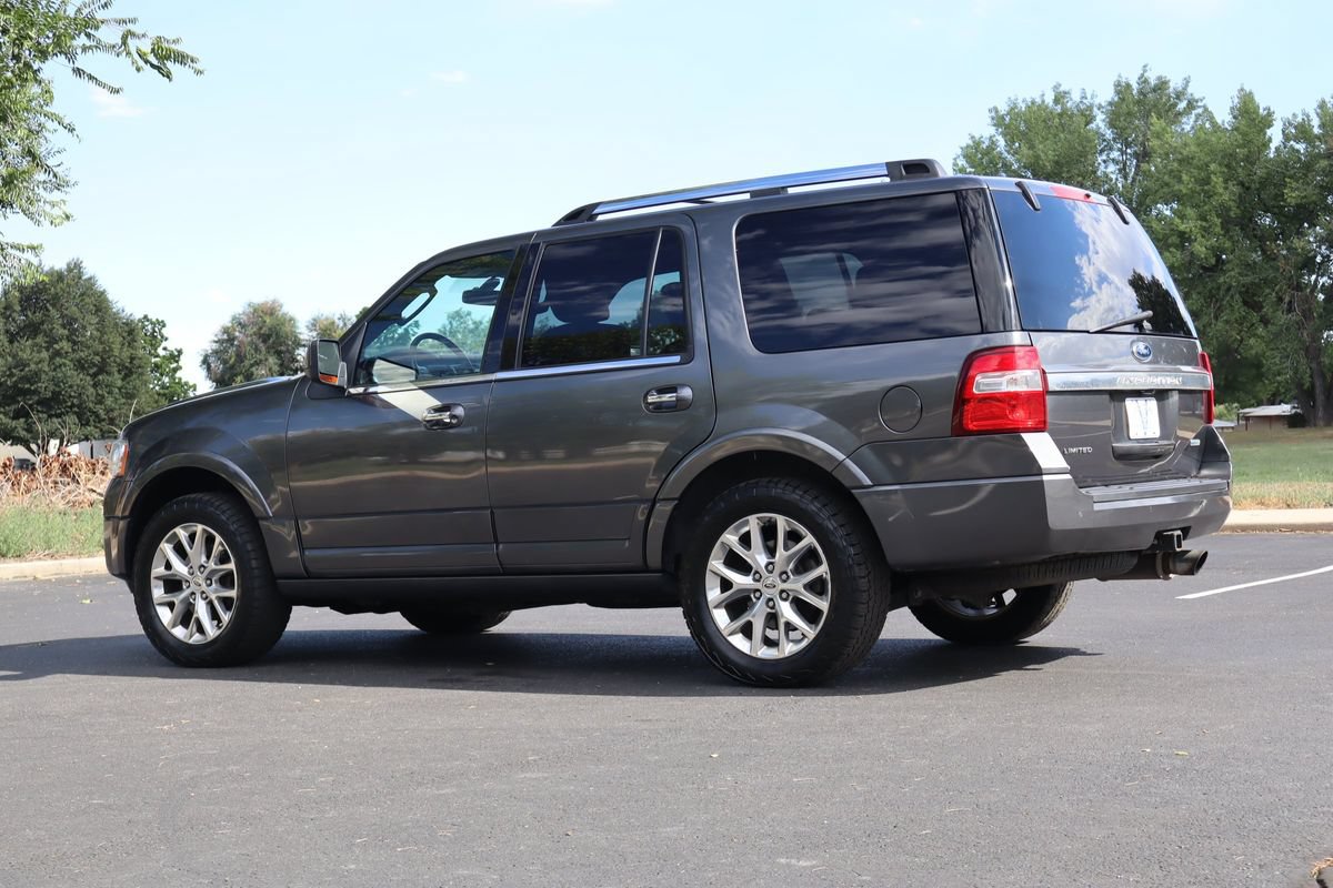 Used 2015 Ford Expedition Limited w/ Equipment Group 301A AWD/4WD image 7