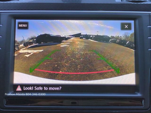 Used 2017 Volkswagen GTI SE image 22