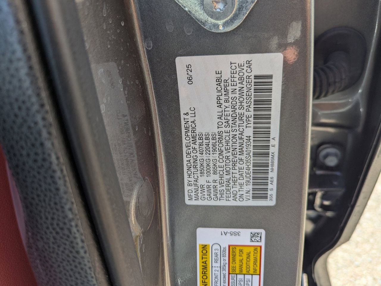 Certified 2025 Acura Integra A-Spec image 32