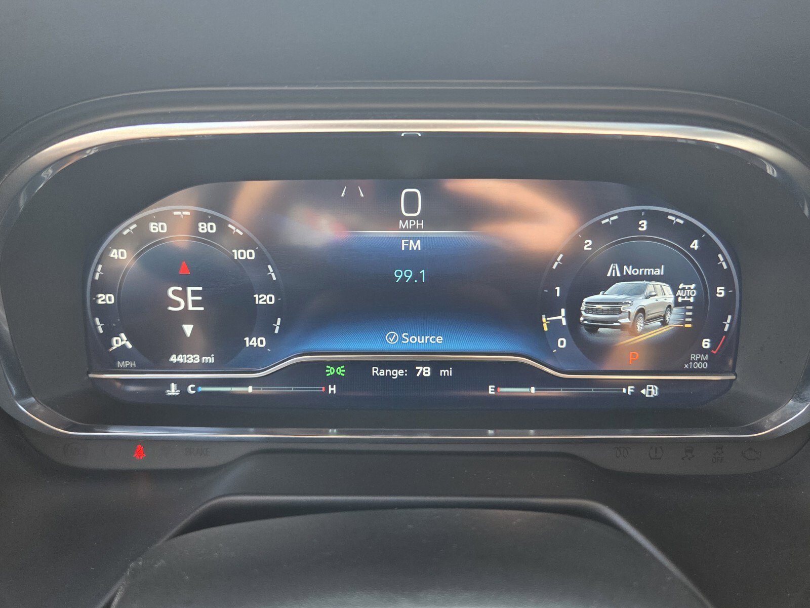 Used 2023 Chevrolet Tahoe Z71 w/ Off-Road Capability Package image 30