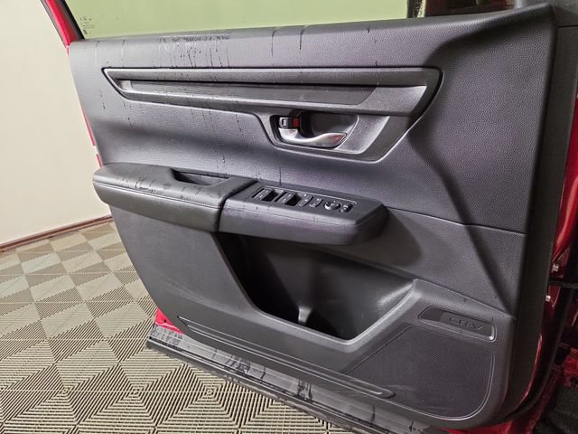 Used 2025 Honda CR-V EX image 29