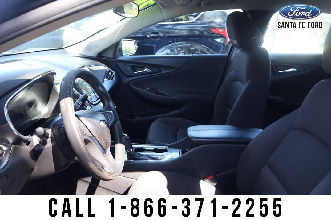 Used 2020 Chevrolet Malibu LT FWD image 10