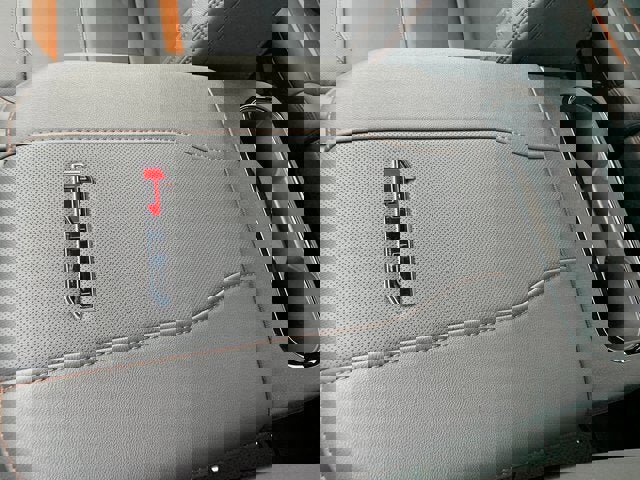 New 2026 GMC Sierra 2500 AT4 w/ AT4 Premium Plus Package image 29