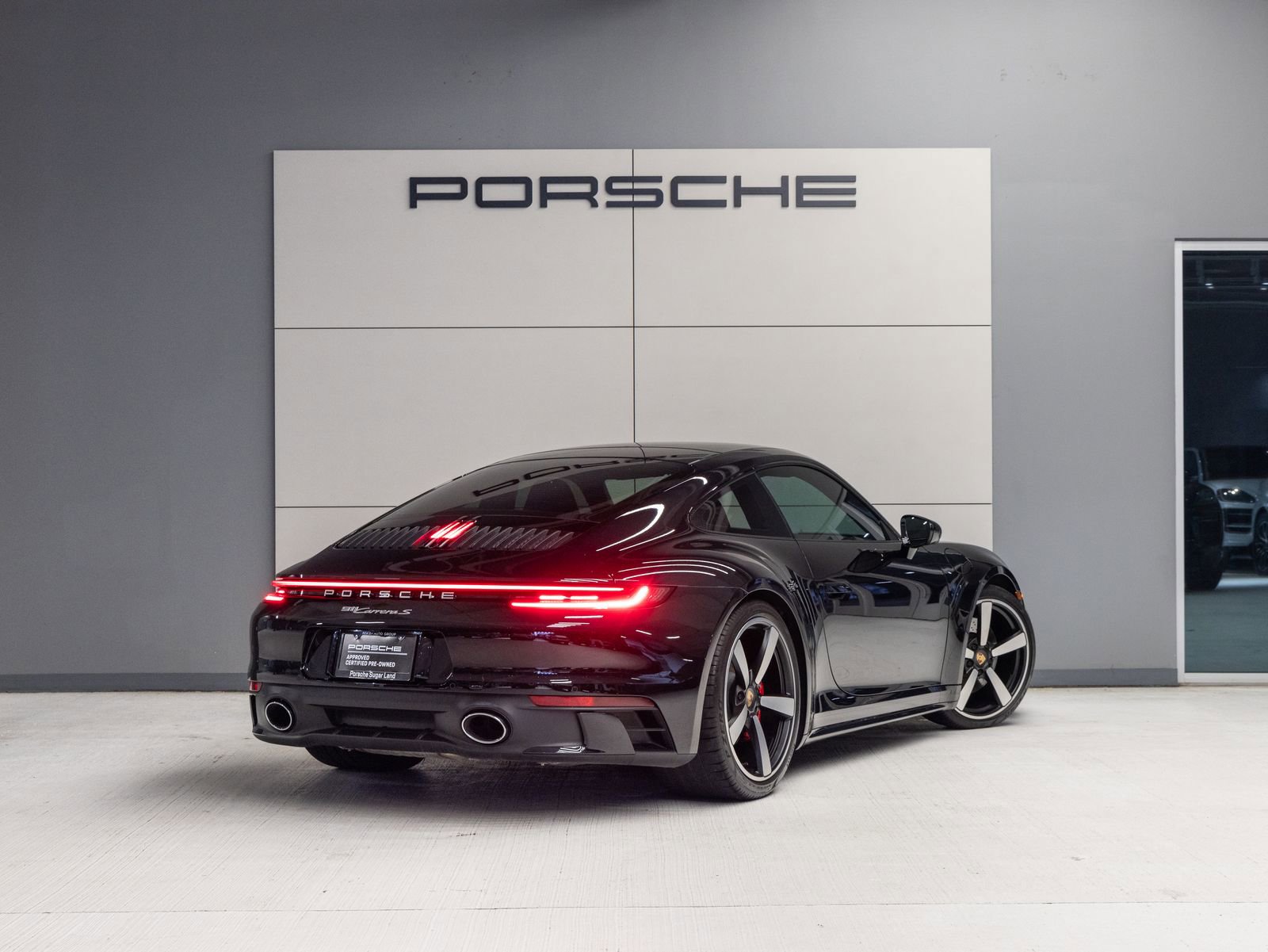 Certified 2024 Porsche 911 Carrera S RWD image 7