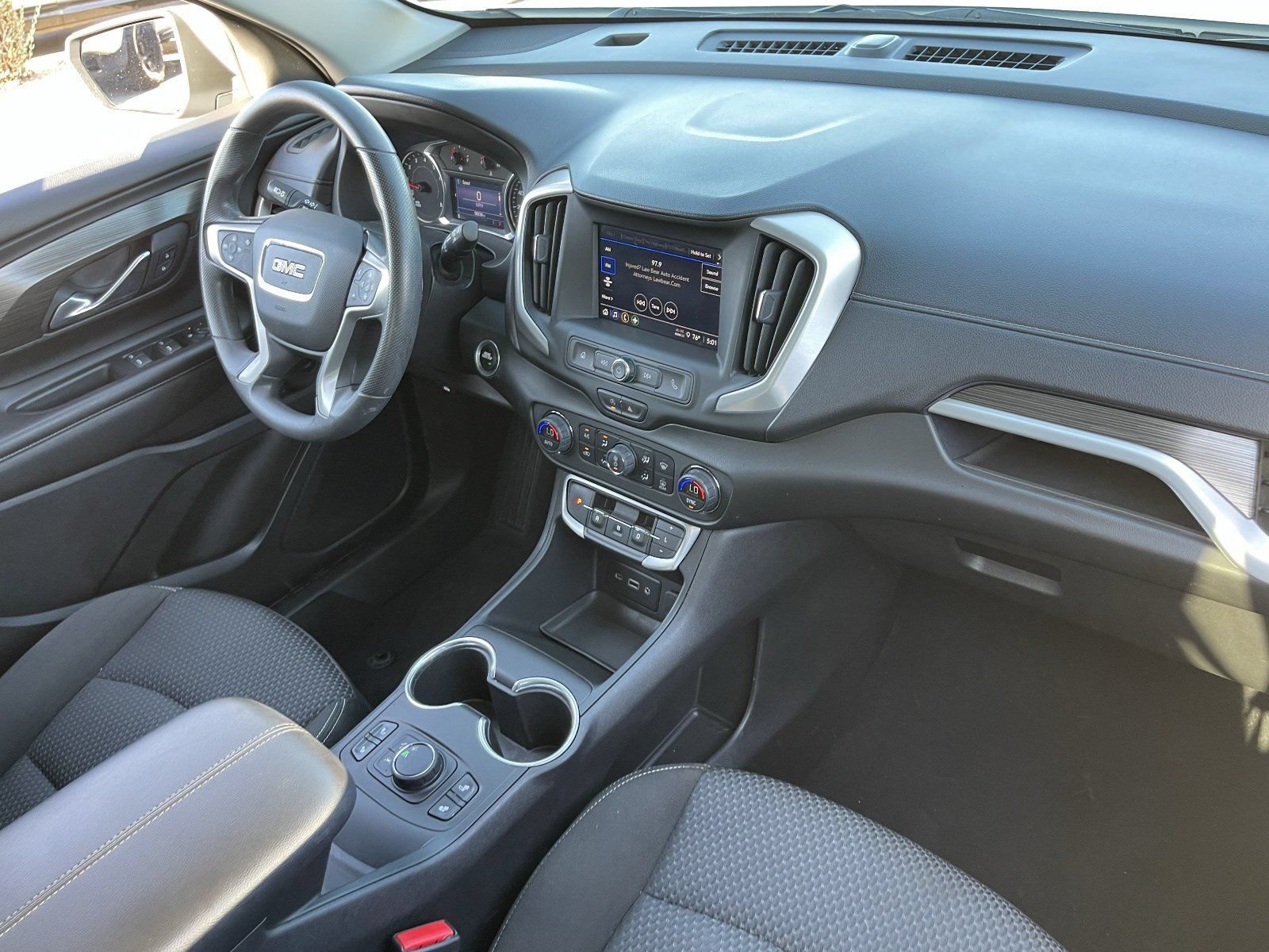 Certified 2022 GMC Terrain SLE w/ Driver Convenience Package FWD image 13
