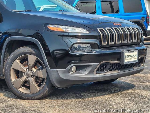 Certified 2017 Jeep Cherokee Latitude w/ Comfort & Sound Group FWD image 4