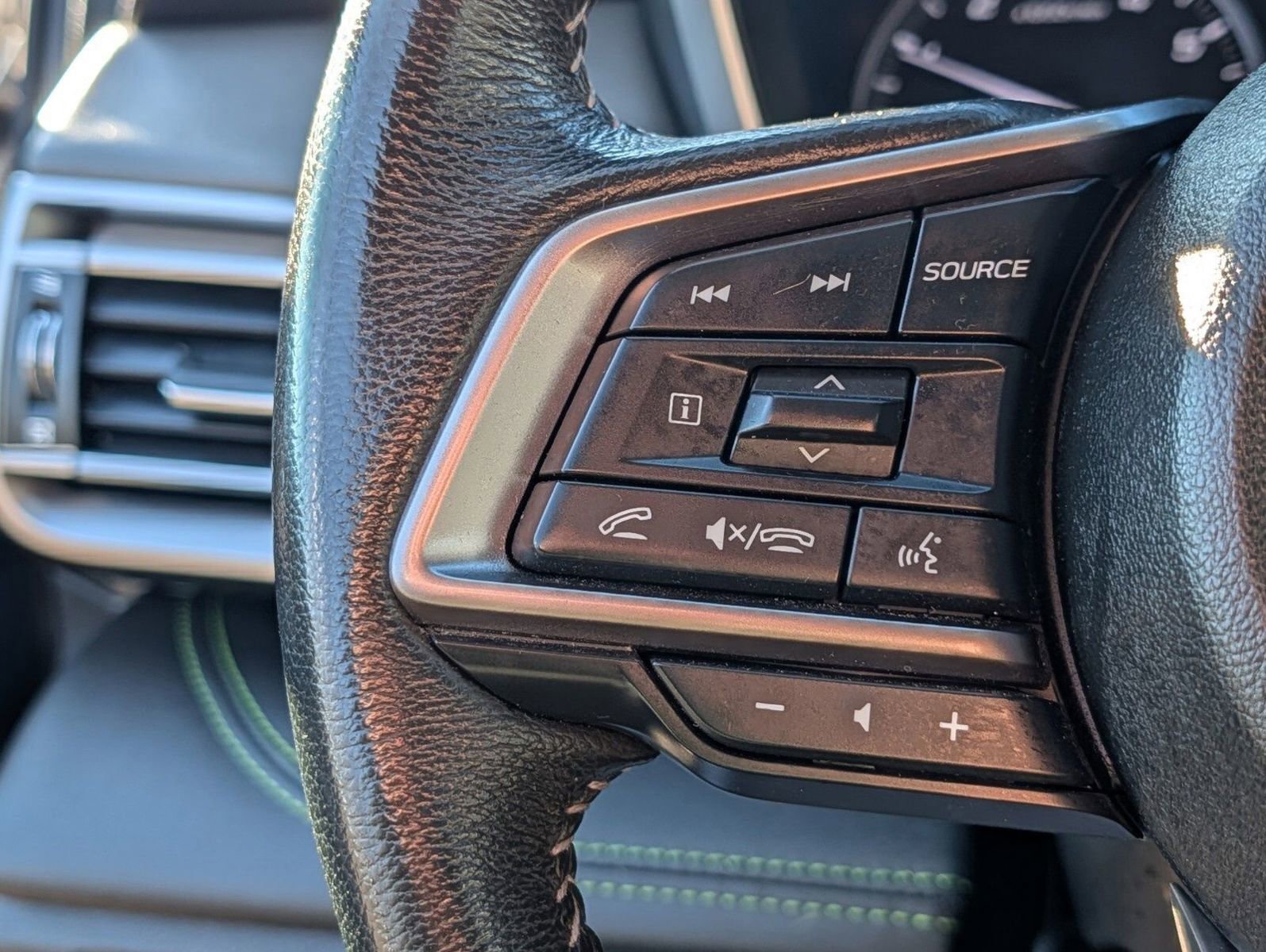 Certified 2023 Subaru Outback Onyx Edition image 28