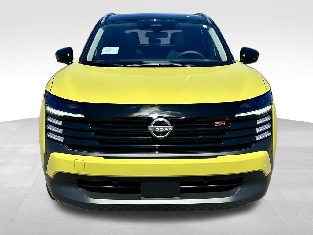 New 2026 Nissan Kicks SR w/ SR Premium Package FWD image 2
