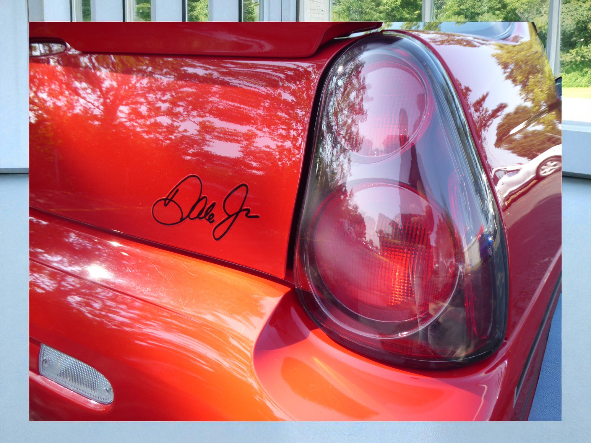 Used 2004 Chevrolet Monte Carlo SS w/ Dale Earnhardt Jr. Package image 23