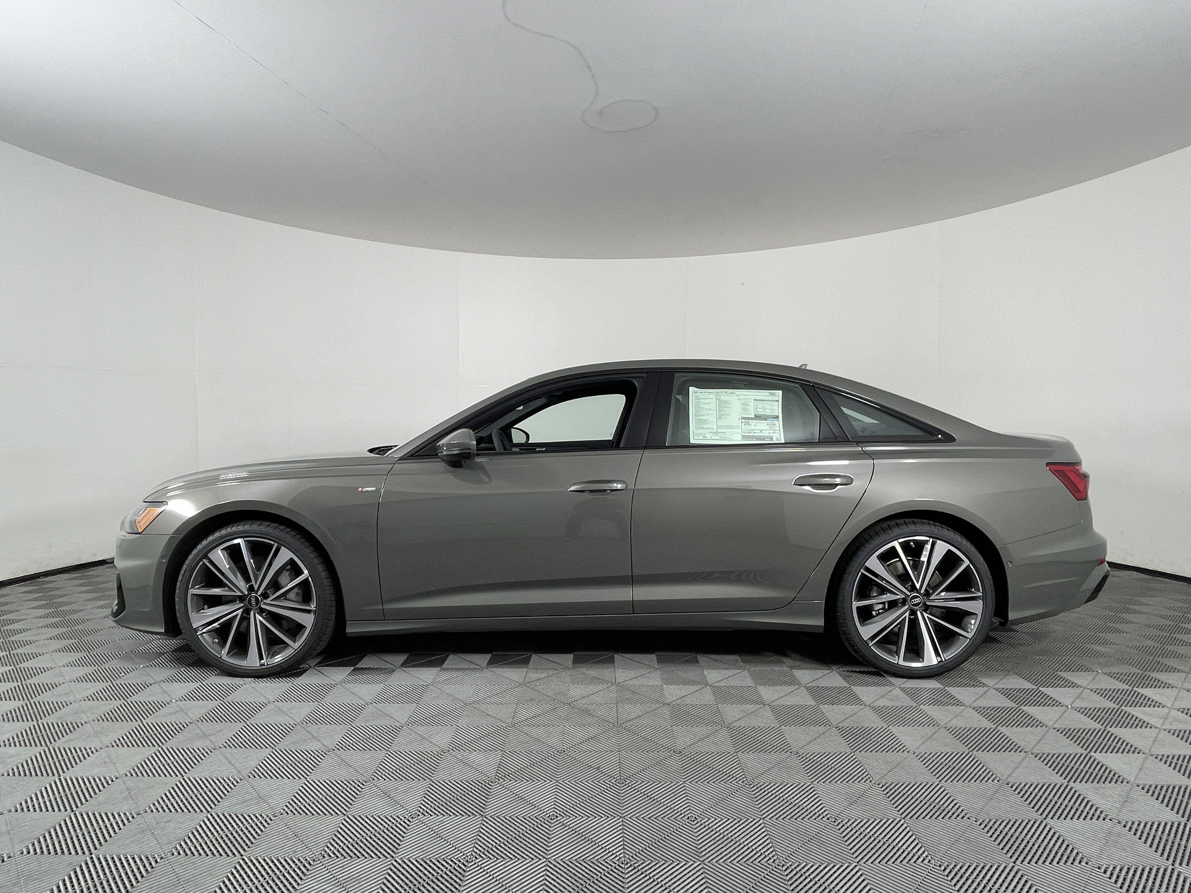 New 2025 Audi A6 3.0T Prestige image 11