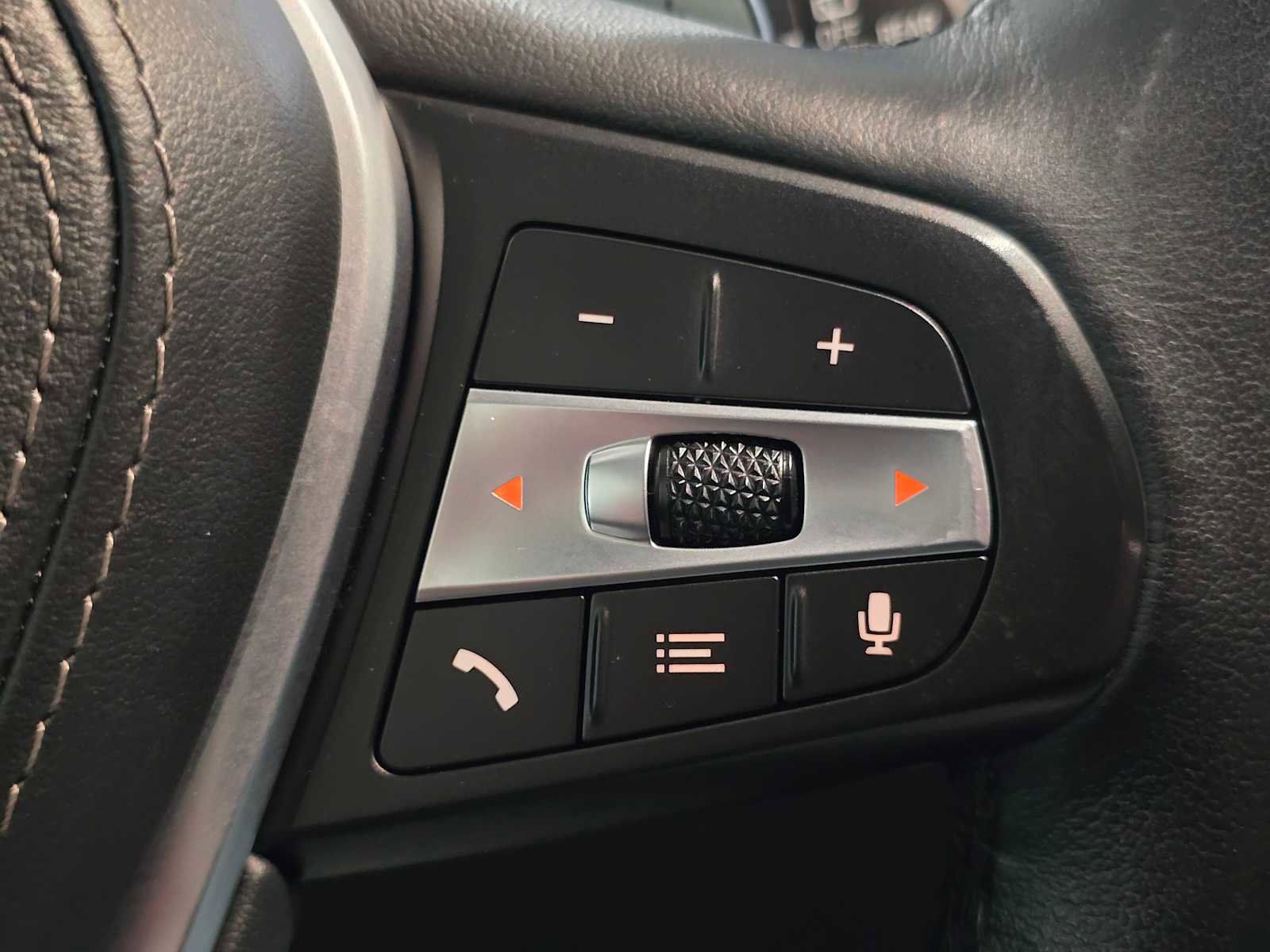 Used 2024 BMW X5 xDrive40i w/ Premium Package image 30