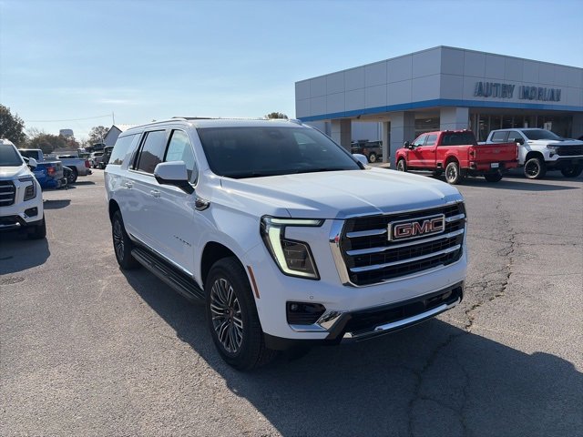 New 2026 GMC Yukon XL Elevation w/ LPO, Floor Liner Package image 8