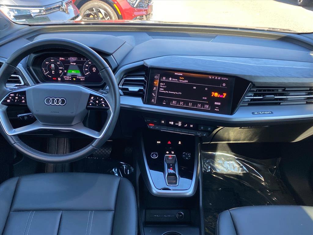 Used 2023 Audi Q4 e-tron Premium Plus w/ Premium Plus image 11