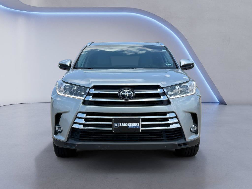Used 2019 Toyota Highlander Limited FWD image 9
